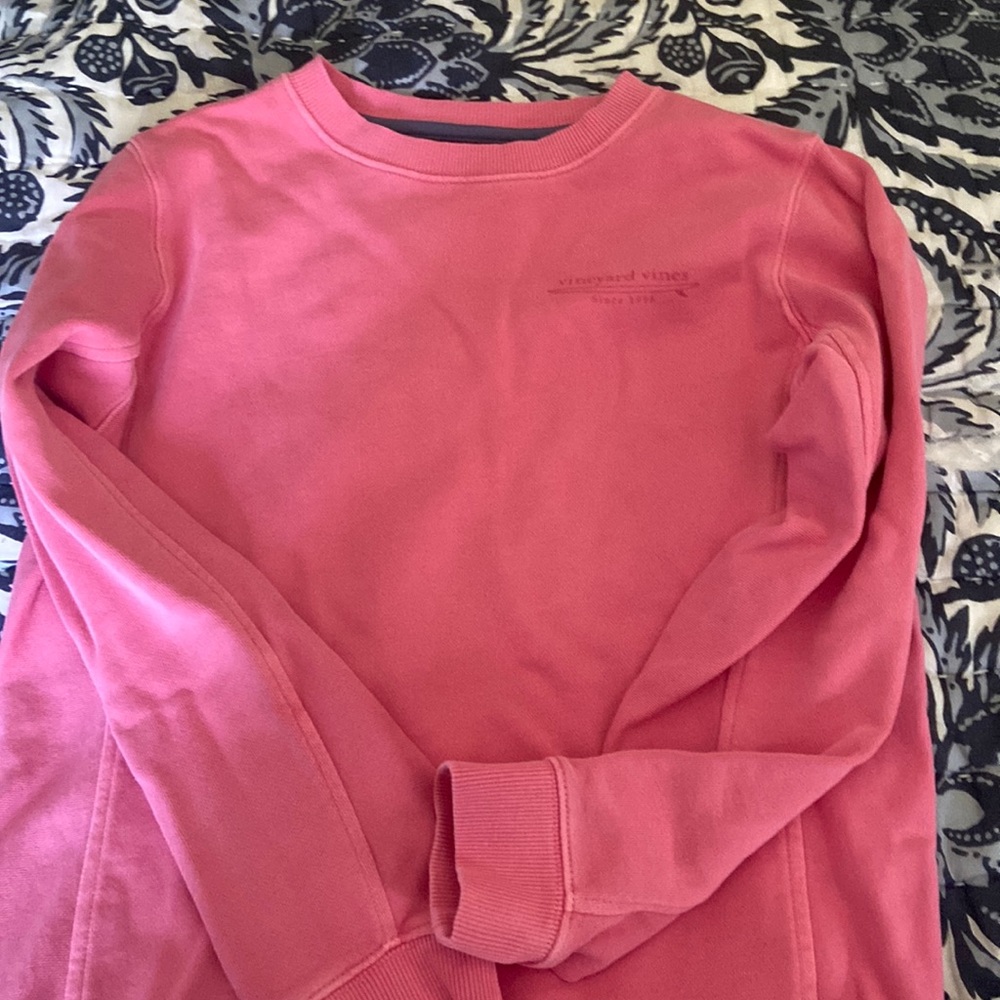 Vineyard Vines “Nantucket Red” crewneck sweatshirt.   New but tags removed.